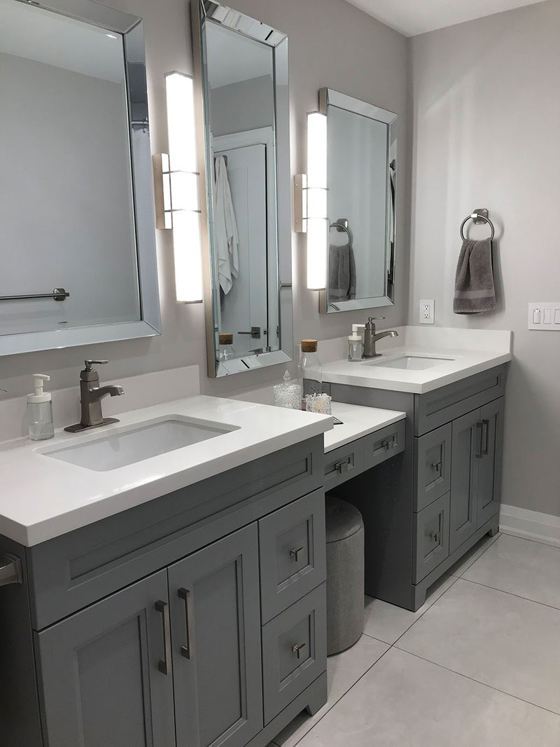Hampton 96" Makeup Vanity with Quartz Countertop [36x24x36]