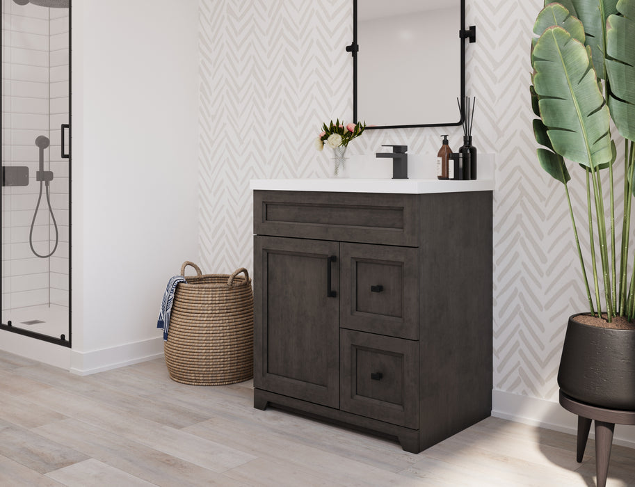 Hampton 30" Solid-Wood Vanity with Quartz Countertop